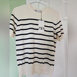 Zara light weight sweater